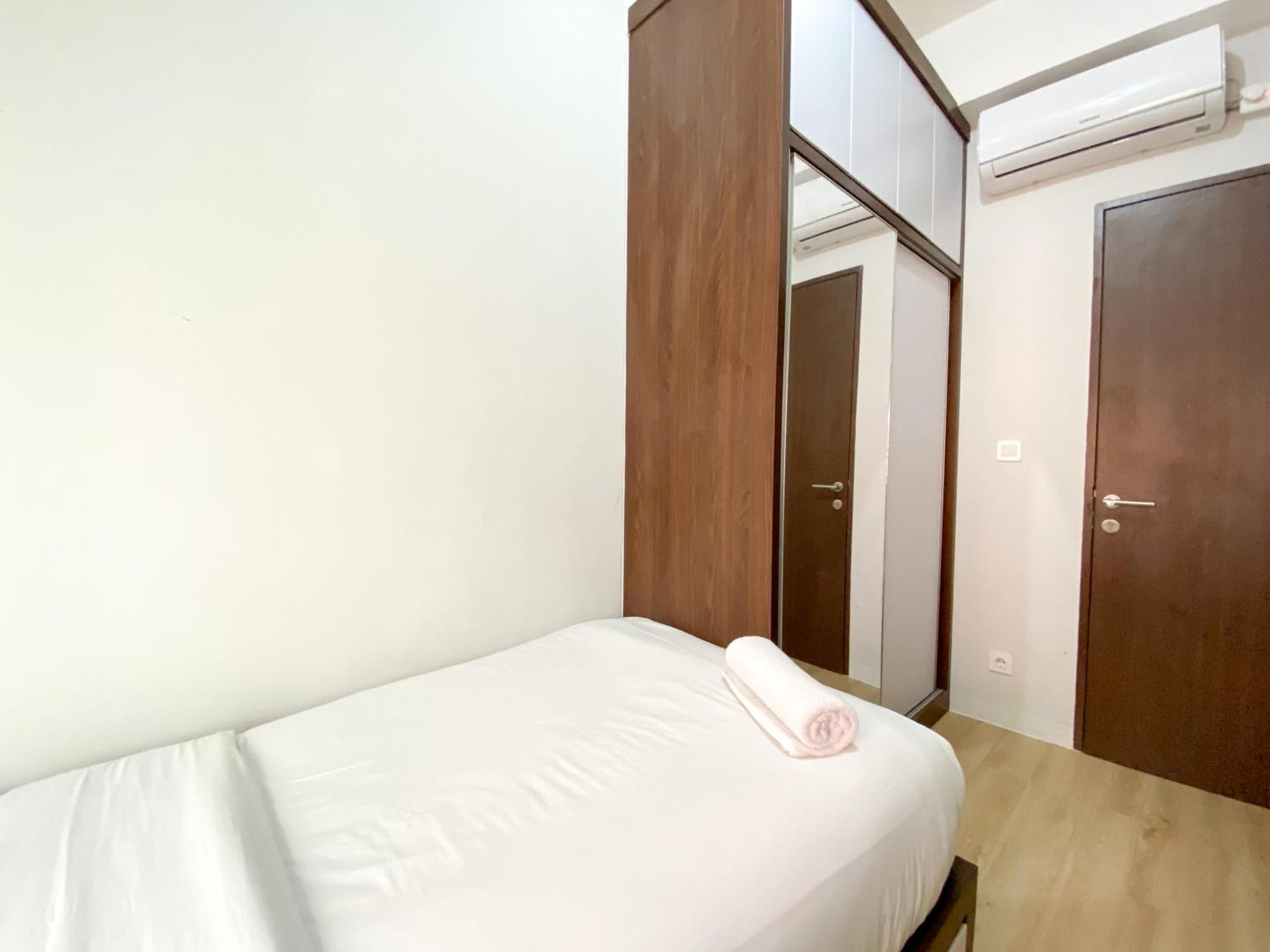 Apartemen Great Choice And Modern 2br At Transpark Juanda Timur By Travelio Bekasi