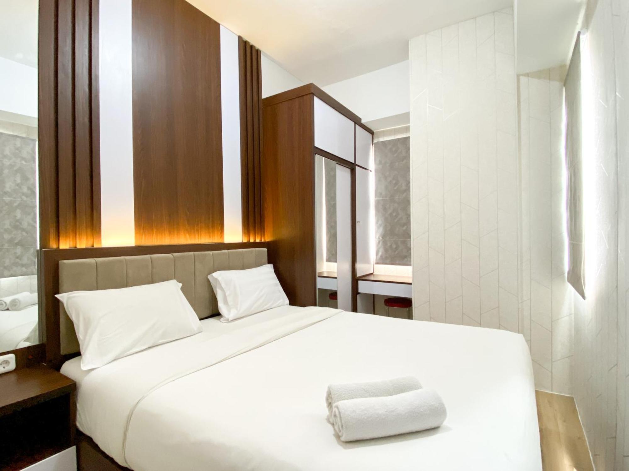 Great Choice And Modern 2br At Transpark Juanda Timur By Travelio Apartemen
