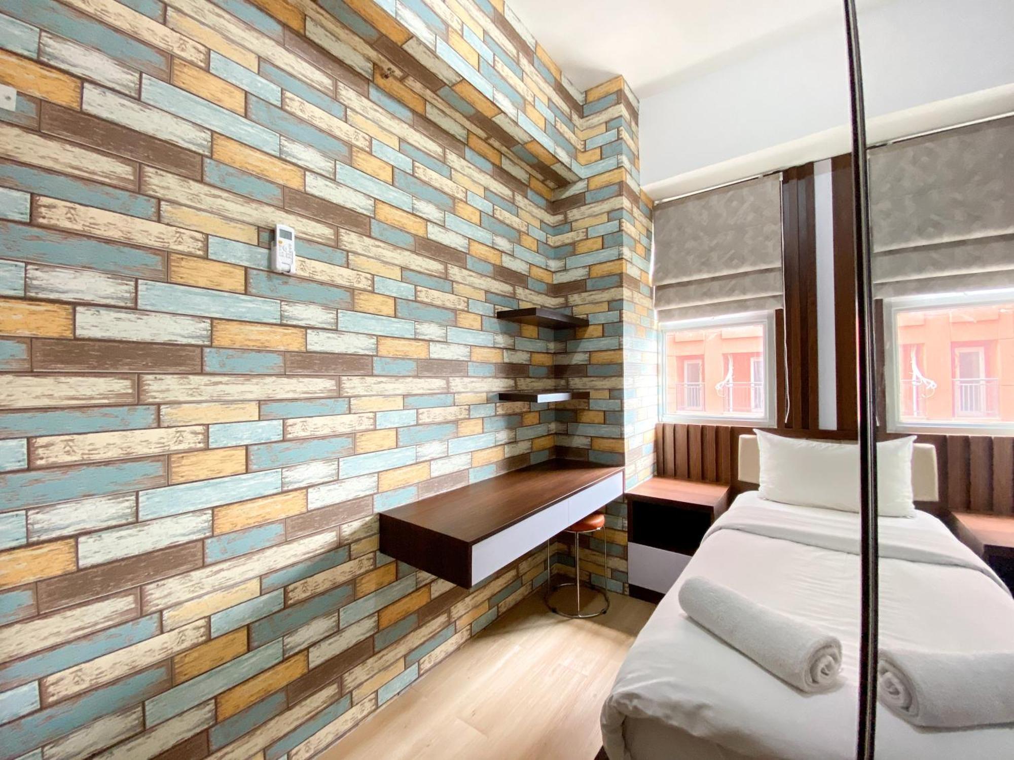 Apartemen Great Choice And Modern 2br At Transpark Juanda Timur By Travelio